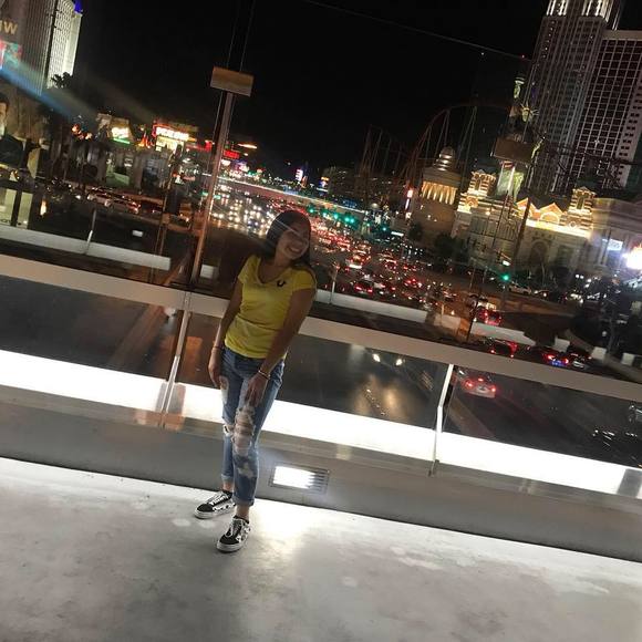 Meet your Posher, Daniela - Picture 1 of 1